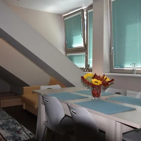 Resident - Apartma B304 Daire *