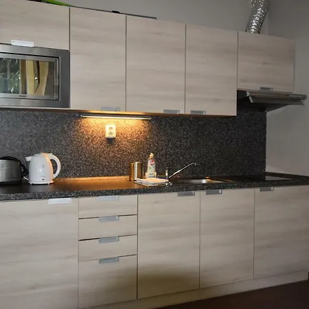 Resident - Apartma B304 *